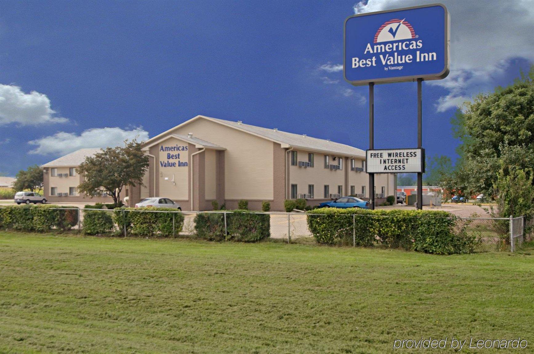 Cottonwood Inn And Conference Center South Sioux City ภายนอก รูปภาพ