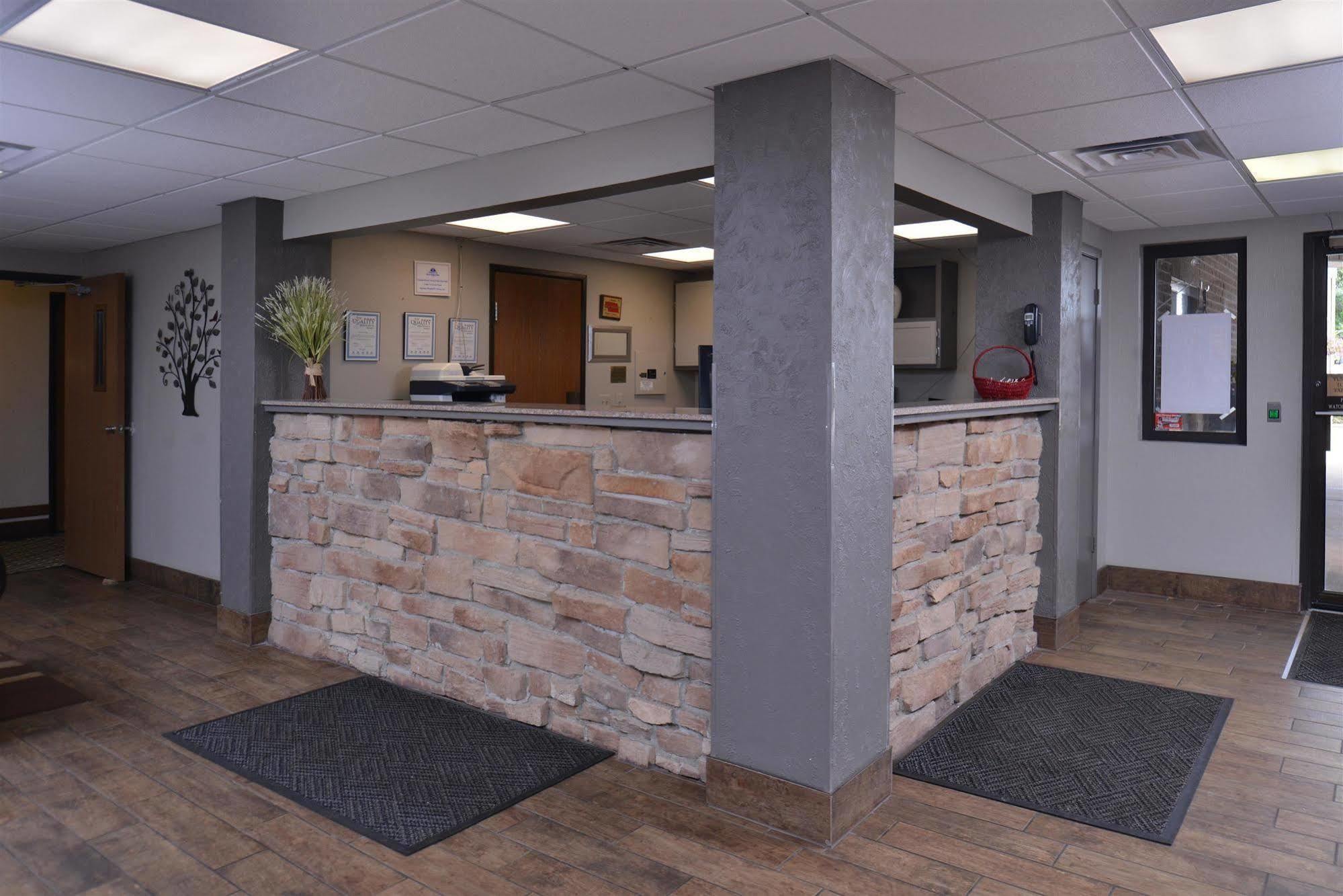 Cottonwood Inn And Conference Center South Sioux City ภายนอก รูปภาพ